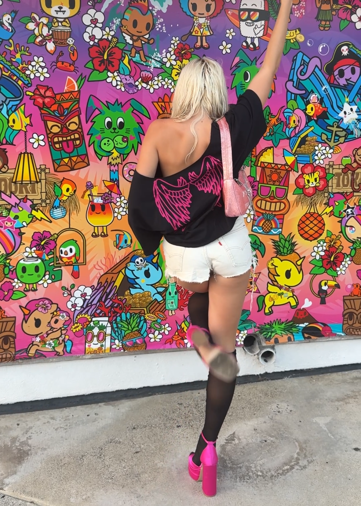 Y2K wings chopped tee